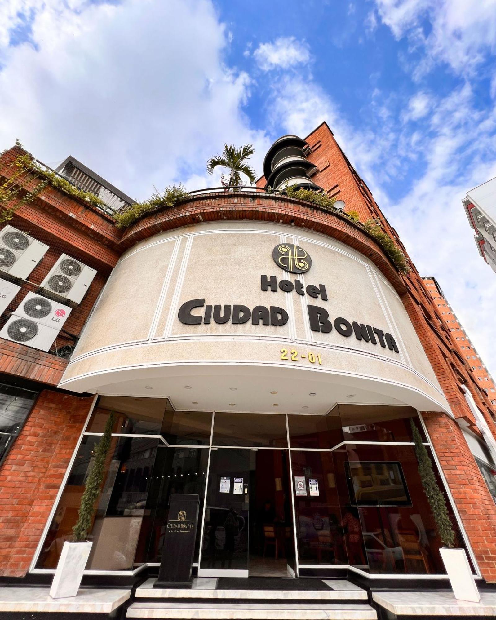 Hotel Ciudad Bonita بوكارامانغا المظهر الخارجي الصورة