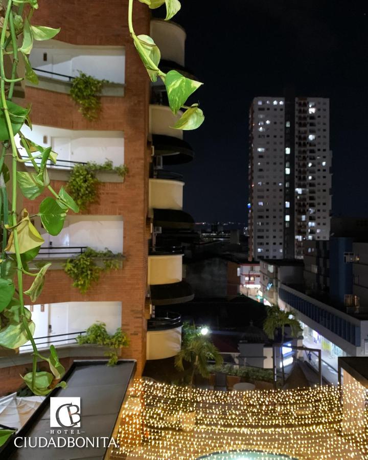 Hotel Ciudad Bonita بوكارامانغا المظهر الخارجي الصورة